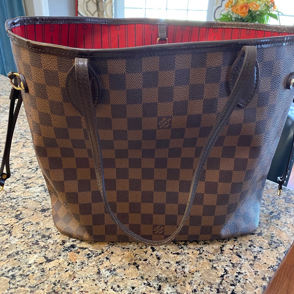 Louis Vuitton Neverfull Mm - Picture 2 of 8